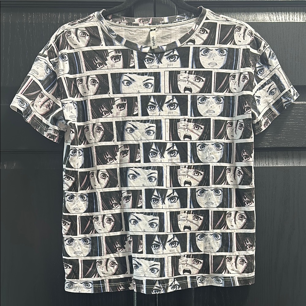 Vintage Anime Graphic Short Sleeve Tee - Black and White